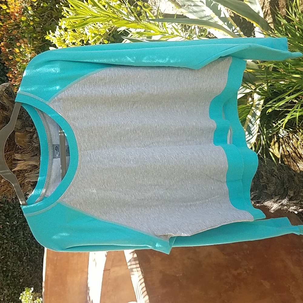 Cropped Sweatshirt